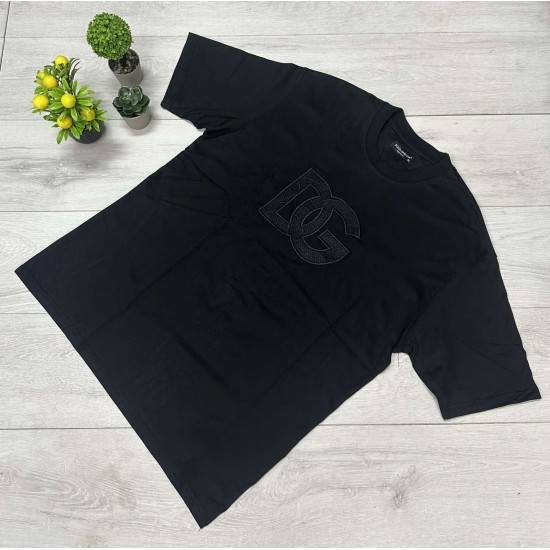 Dolce & Gabbana Μαύρο T-Shirt με Ανάγλυφο Λογότυπο DG Dolce & Gabbana Μαύρο T-Shirt με Ανάγλυφο Λογότυπο DG
