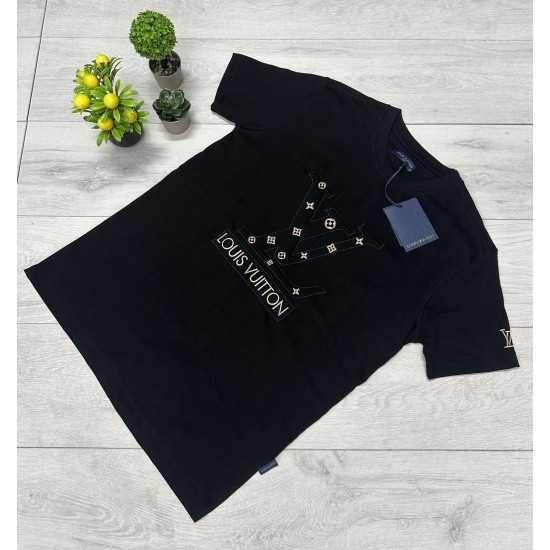 Louis Vuitton Μαύρο T-Shirt με Χρυσό Logo Print Louis Vuitton Μαύρο T-Shirt με Χρυσό Logo Print