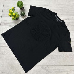 Stone Island – Μαύρη με Ανάγλυφο Λογότυπο
